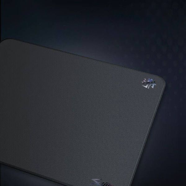 Scyrox Sosu - professional gaming mat with controlled sliding, 4.5 mm, Balanced Control, for FPS players